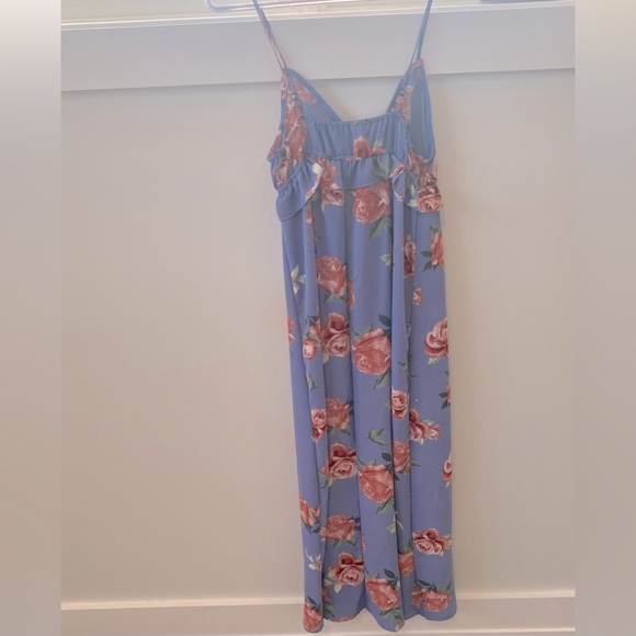 Velvet Torch Los Angeles Maxi floral dress with adjustable straps - Picture 4 of 7
